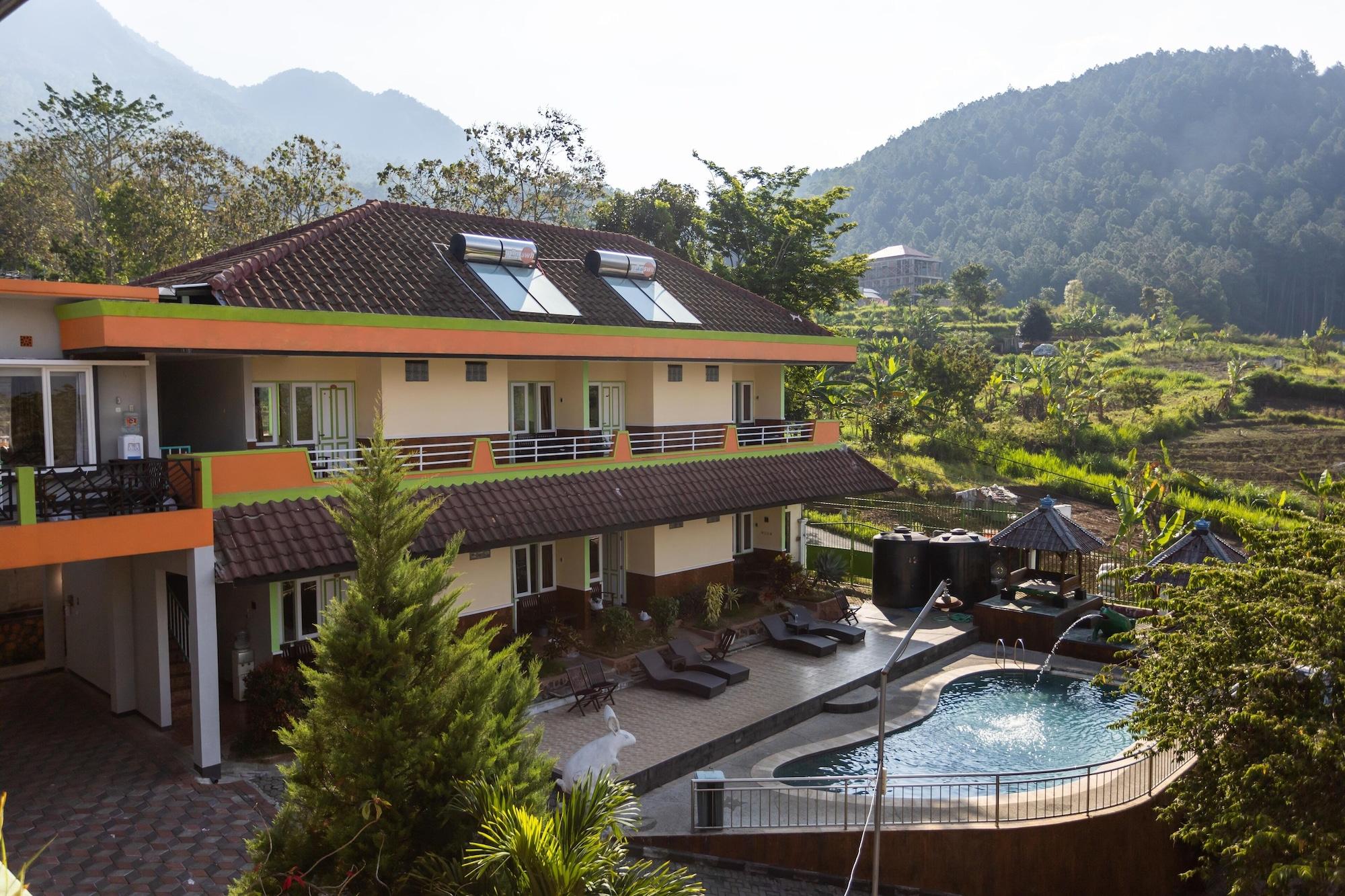 Villa Panderman Indah Бату Екстер'єр фото